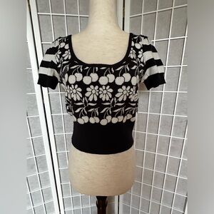 Anthropologie knit top, brand new with tags